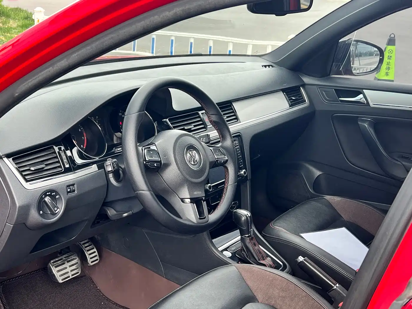 Volkswagen Bora 2014 1.4TSI Automatic Sportline фото 7