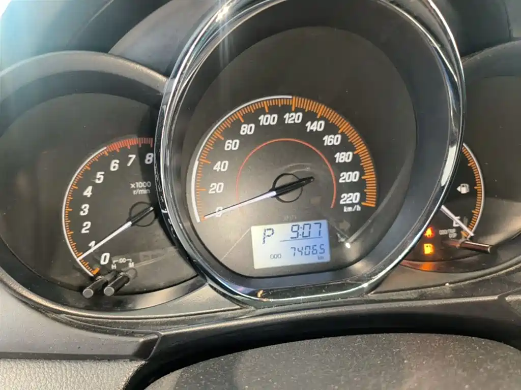 Toyota YARiS L Zhi Xuan 2020 1.5L CVT Leading Edition фото 12
