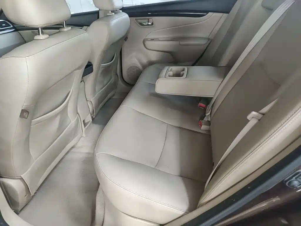 Suzuki Alivio 2016 2015 1.6L Automatic Joy Edition