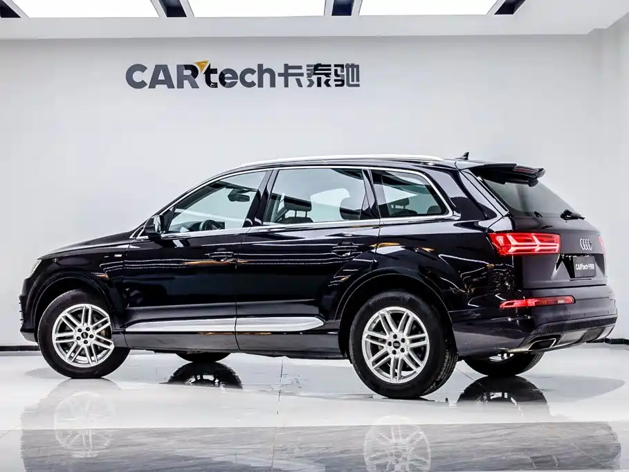 Audi Q5L 2018 2018 40 TFSI Premium Fashion China VI