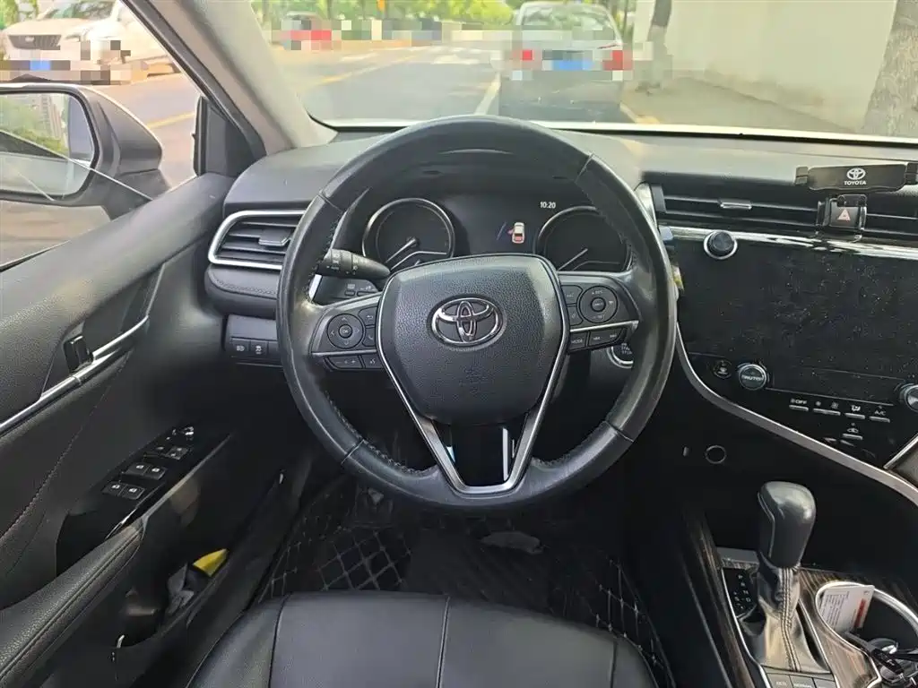 Toyota Camry 2019 2.5G Luxury Edition China VI фото 3