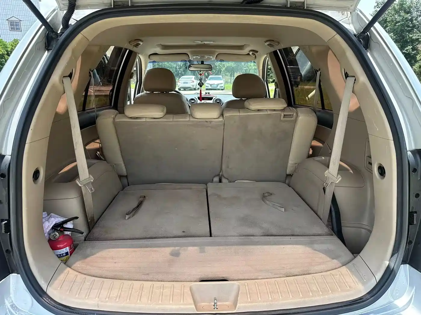 Kia Carens 2011 2011 2.0L 7-seat Automatic Comfort