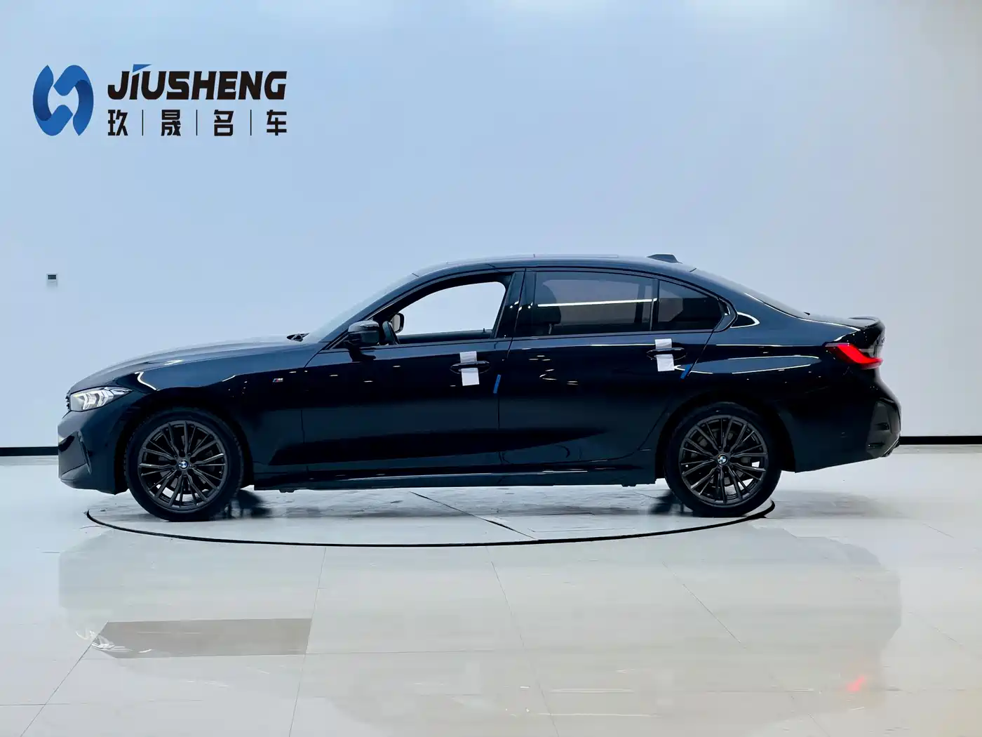 BMW 3 Series 2025 330Li M Sport Night Edition фото 2