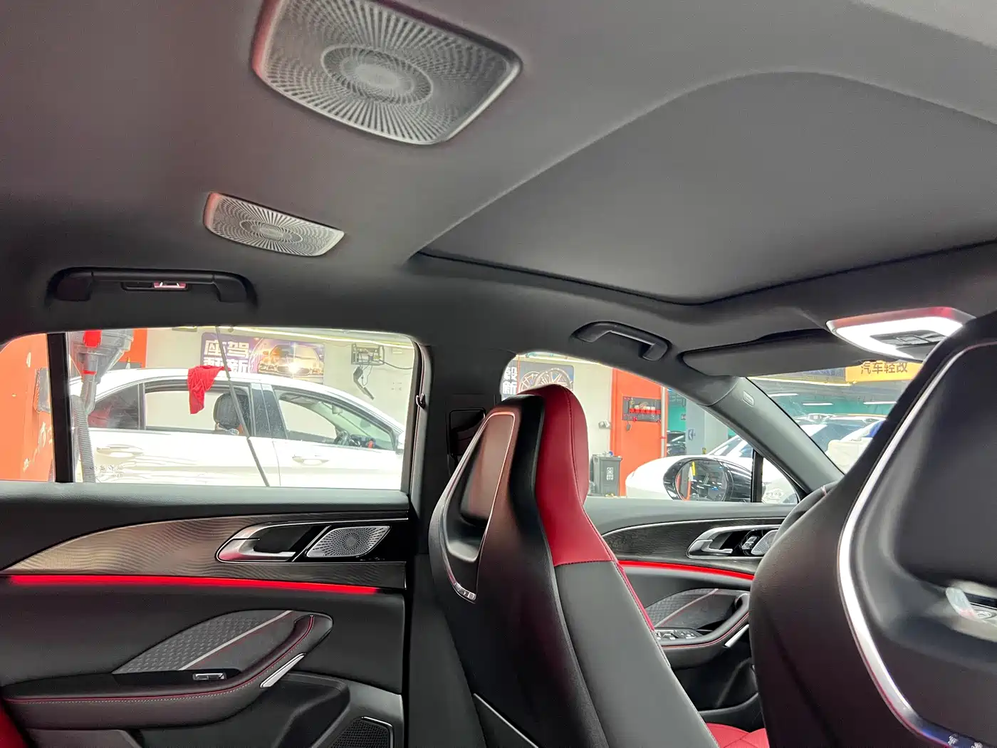 Hongqi H6 2025 2025 Model 2.0T Fashion Edition