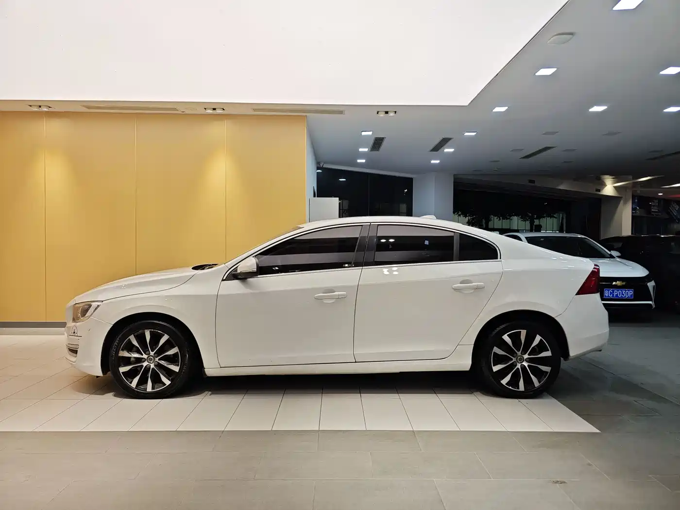 Фото 6 - Volvo S60