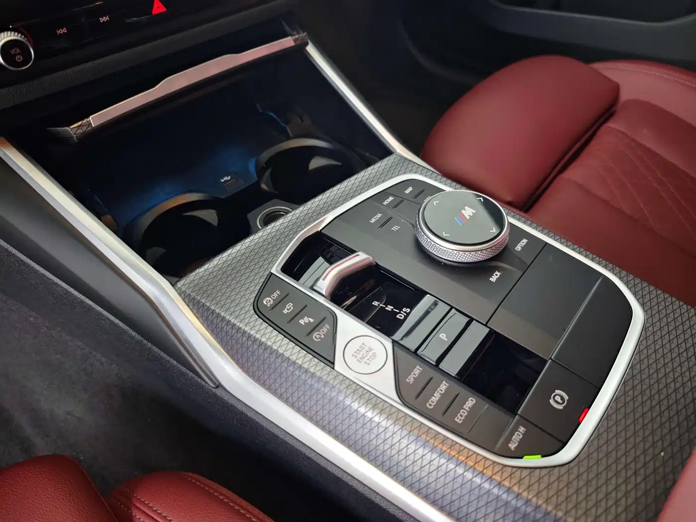 BMW 3 Series 2024 325i M Sport Shadowline Package фото 11