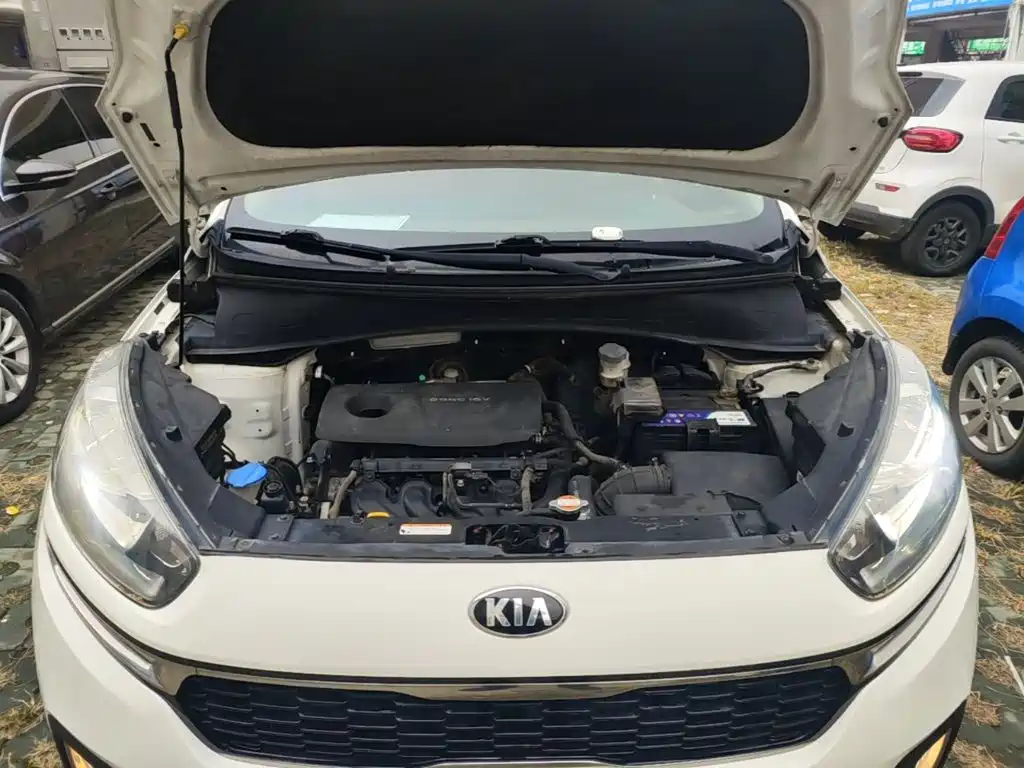 Kia KX3 2016 2015 1.6L Automatic 2WD DLX