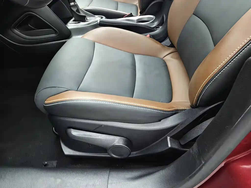 Fiat Viaggio 2016 2015 1.4T Auto Sport Edition