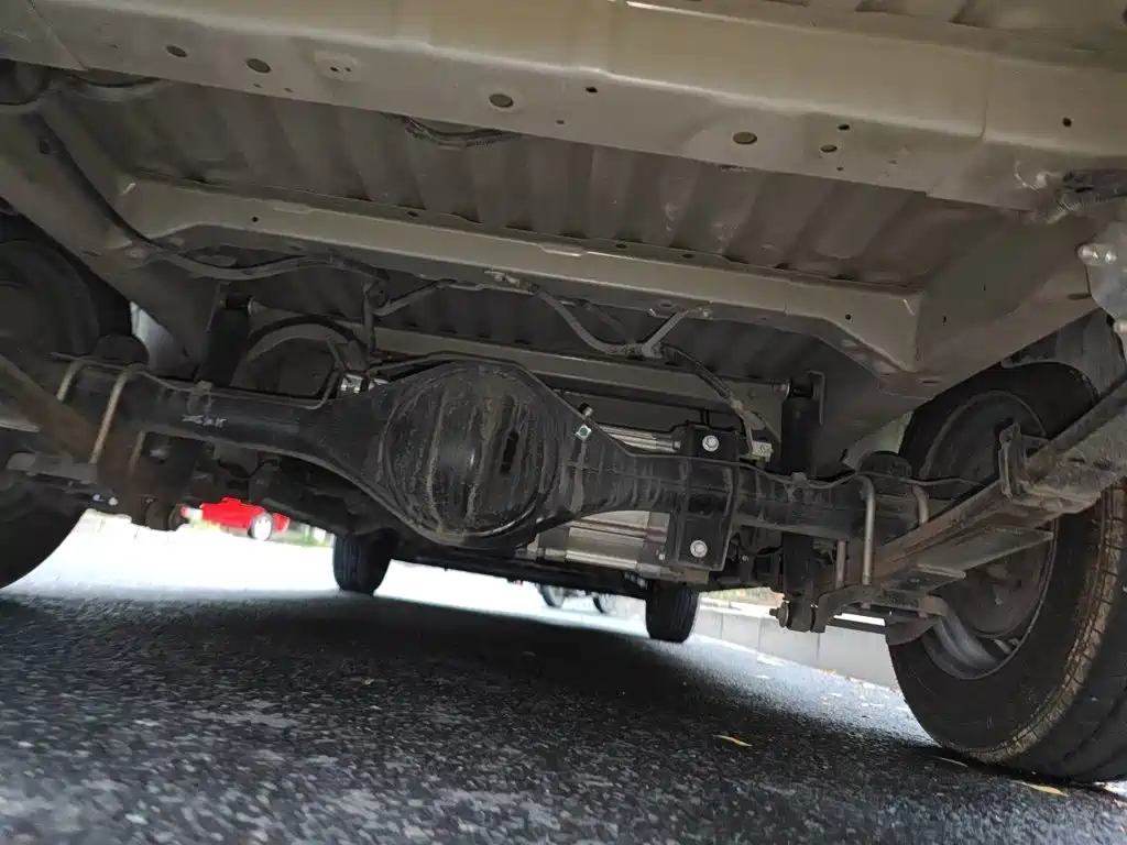 Wuling Motors Wuling Yangguang 2026 2024 300KM Comfort Bus Version 75kW
