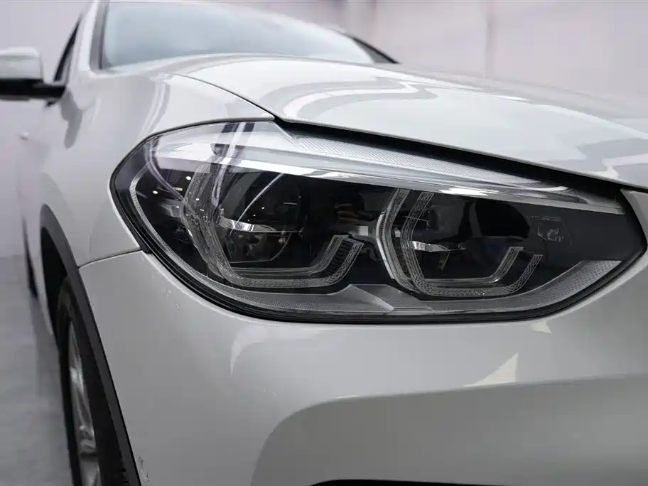 BMW X3 2020 xDrive25i Luxury Package фото 3