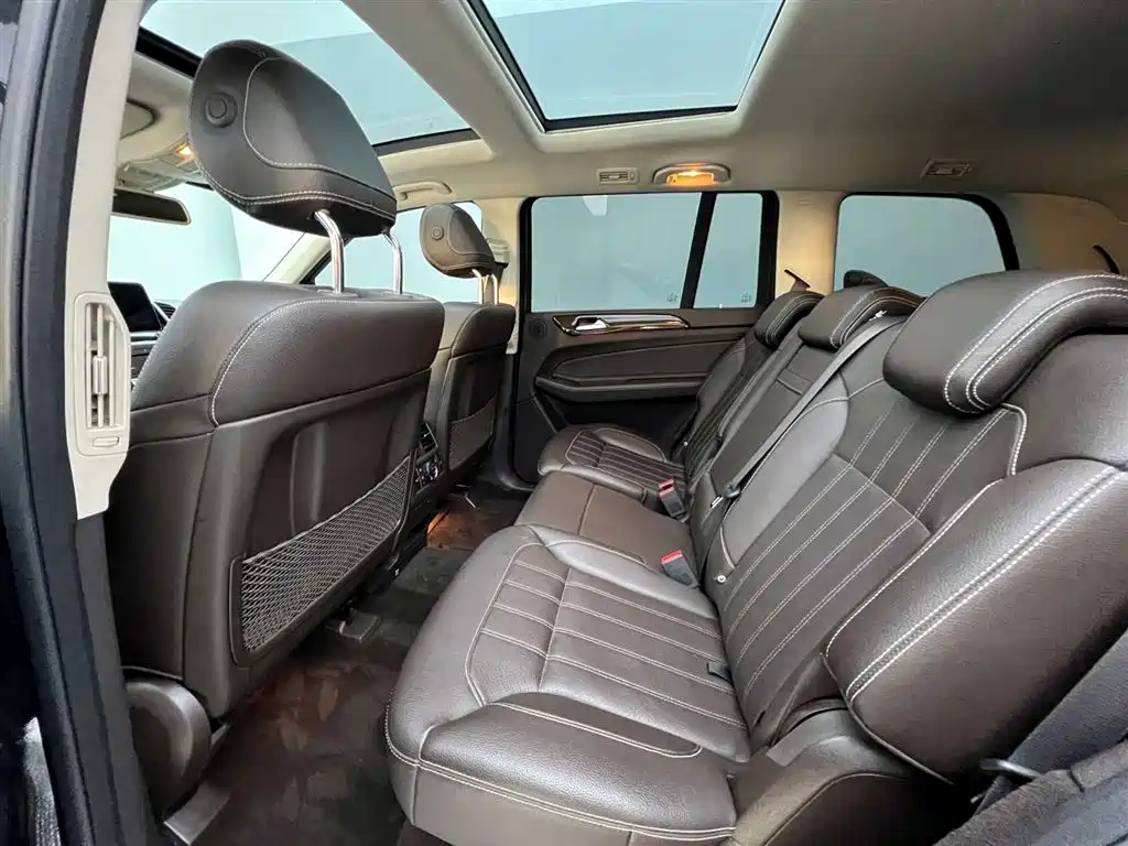 Mercedes-Benz GLS 2018 Facelift GLS 400 4MATIC Sport фото 23