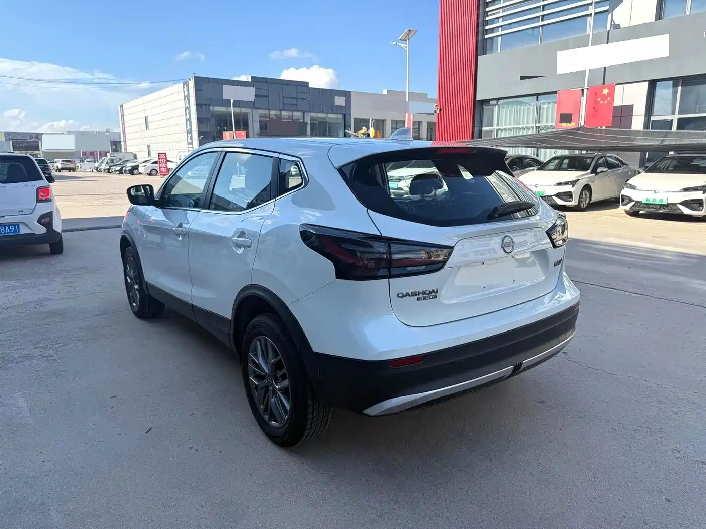 Nissan Qashqai 2026 2025 Honor 2.0L CVT XV Sincere Edition