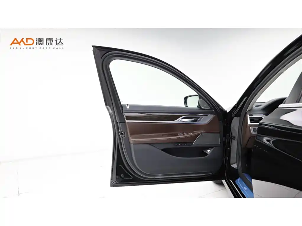 BMW 7 Series 2019 Facelift 730Li Luxury Package фото 10
