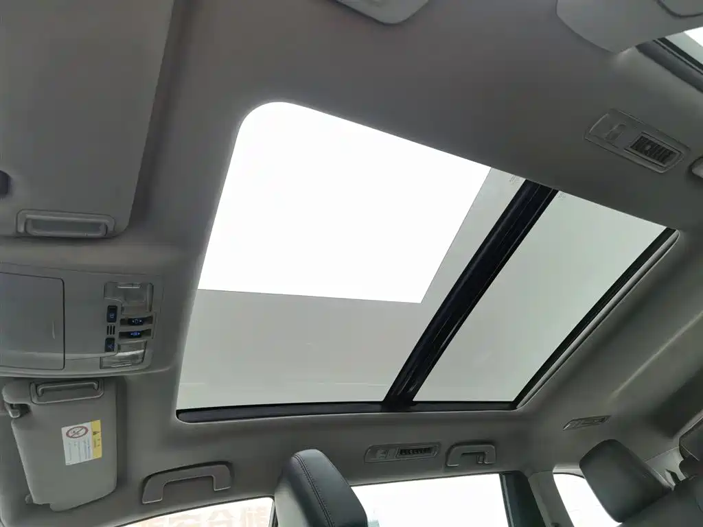 Toyota Highlander 2015 3.5L 4WD Luxury Edition 7-seater фото 14