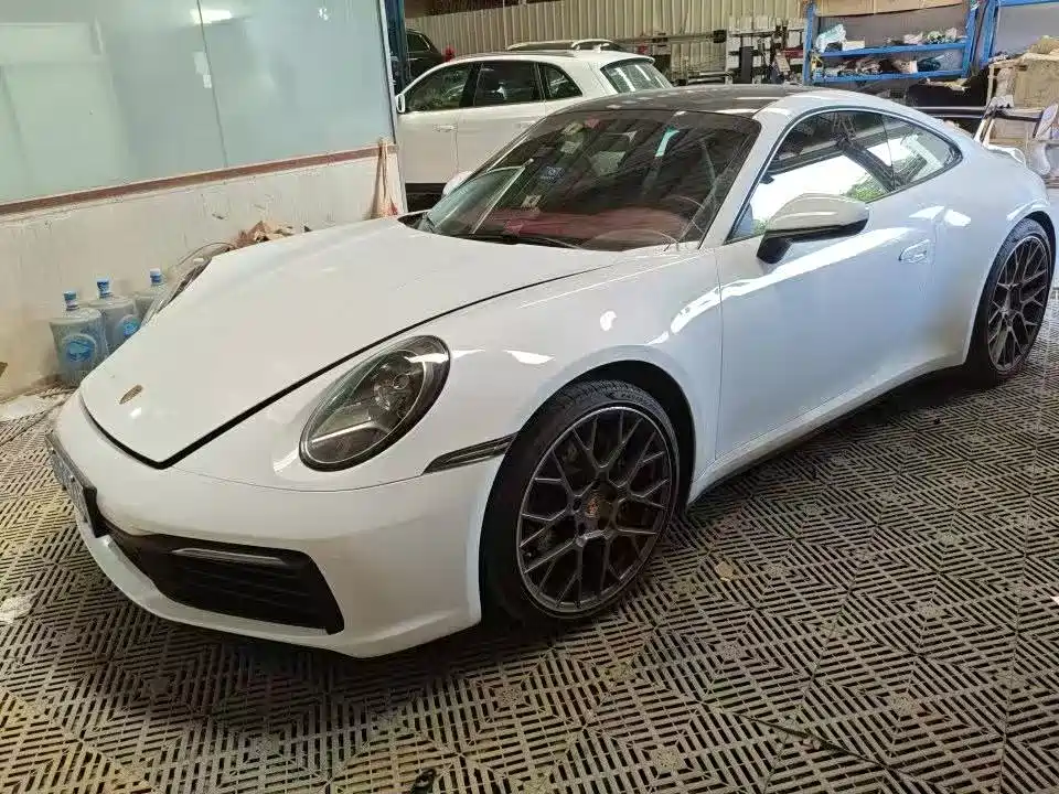 Photo 1 - Porsche 911
