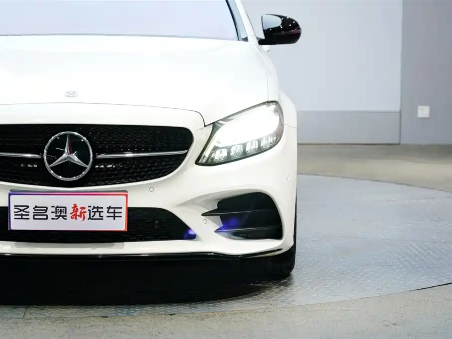 Mercedes-Benz C-Class 2021 C 260 Starry Exclusive Edition фото 4
