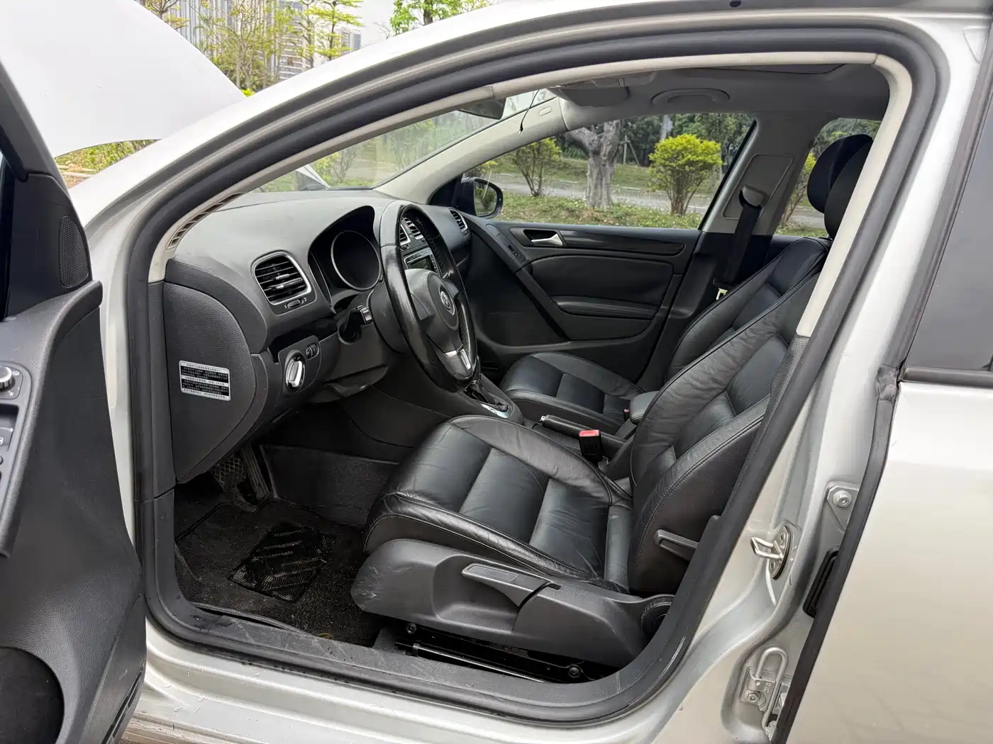 Volkswagen Golf 2012 1.4TSI Automatic Comfort фото 9