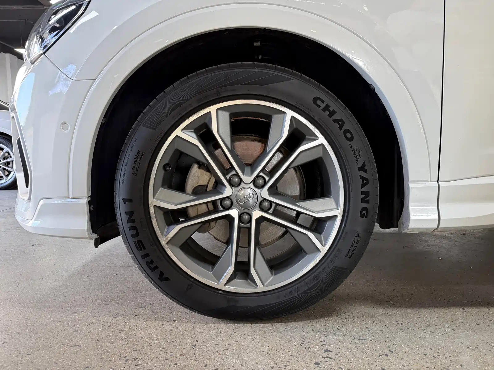 Photo 26 - Audi Q3