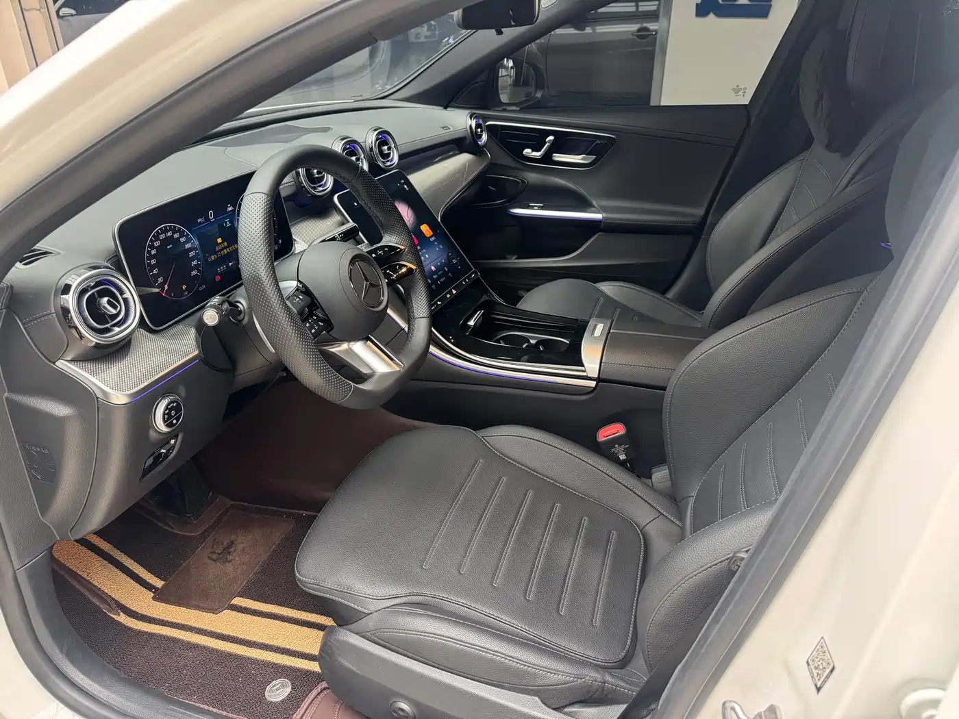 Mercedes-Benz C-Class 2025 C 260 L Sport Edition фото 4