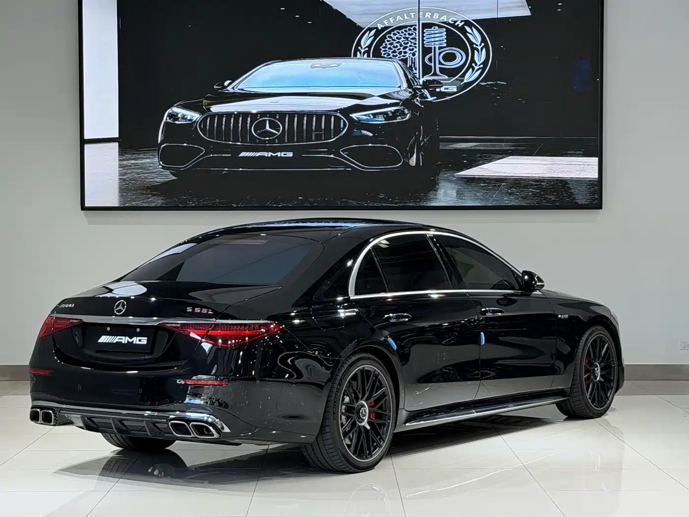 Mercedes-Benz S-Class AMG Hybrid 2024 AMG S 63 L E Performance фото 4
