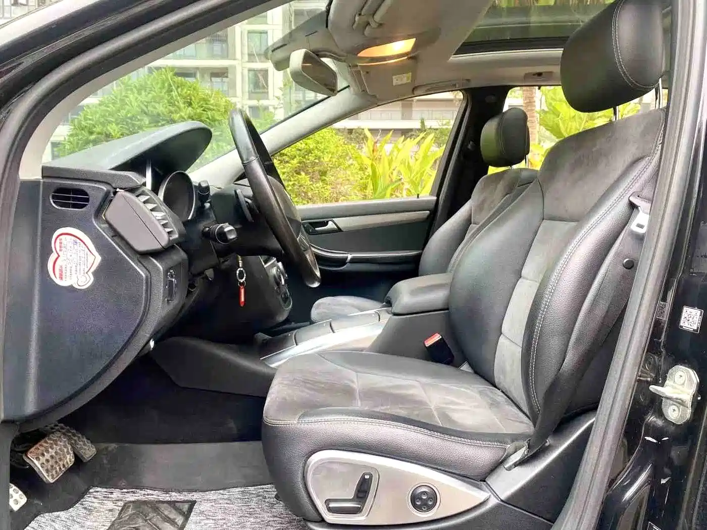 Mercedes-Benz R-Class 2015 R 320 4MATIC Luxury фото 9