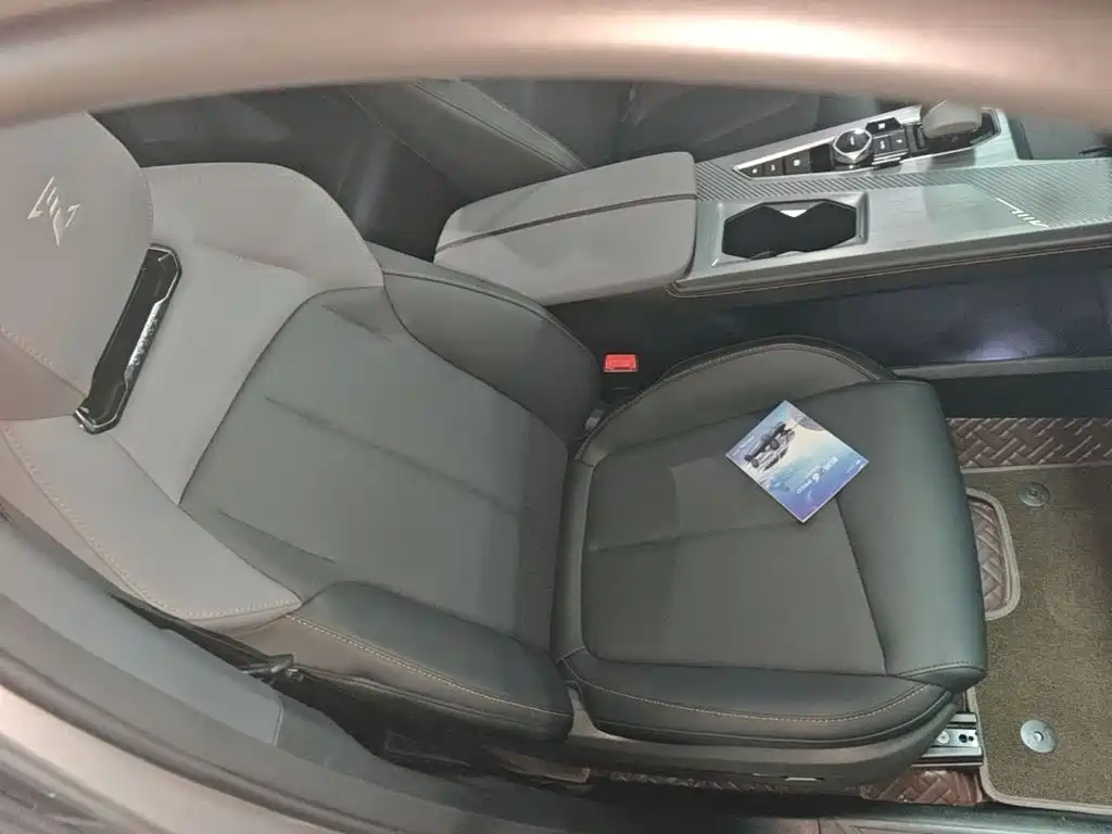 Changan Oshan Z6 EV 2023 2023 Smart Electric iDD 150KM Flagship PLUS Smart Parking Edition