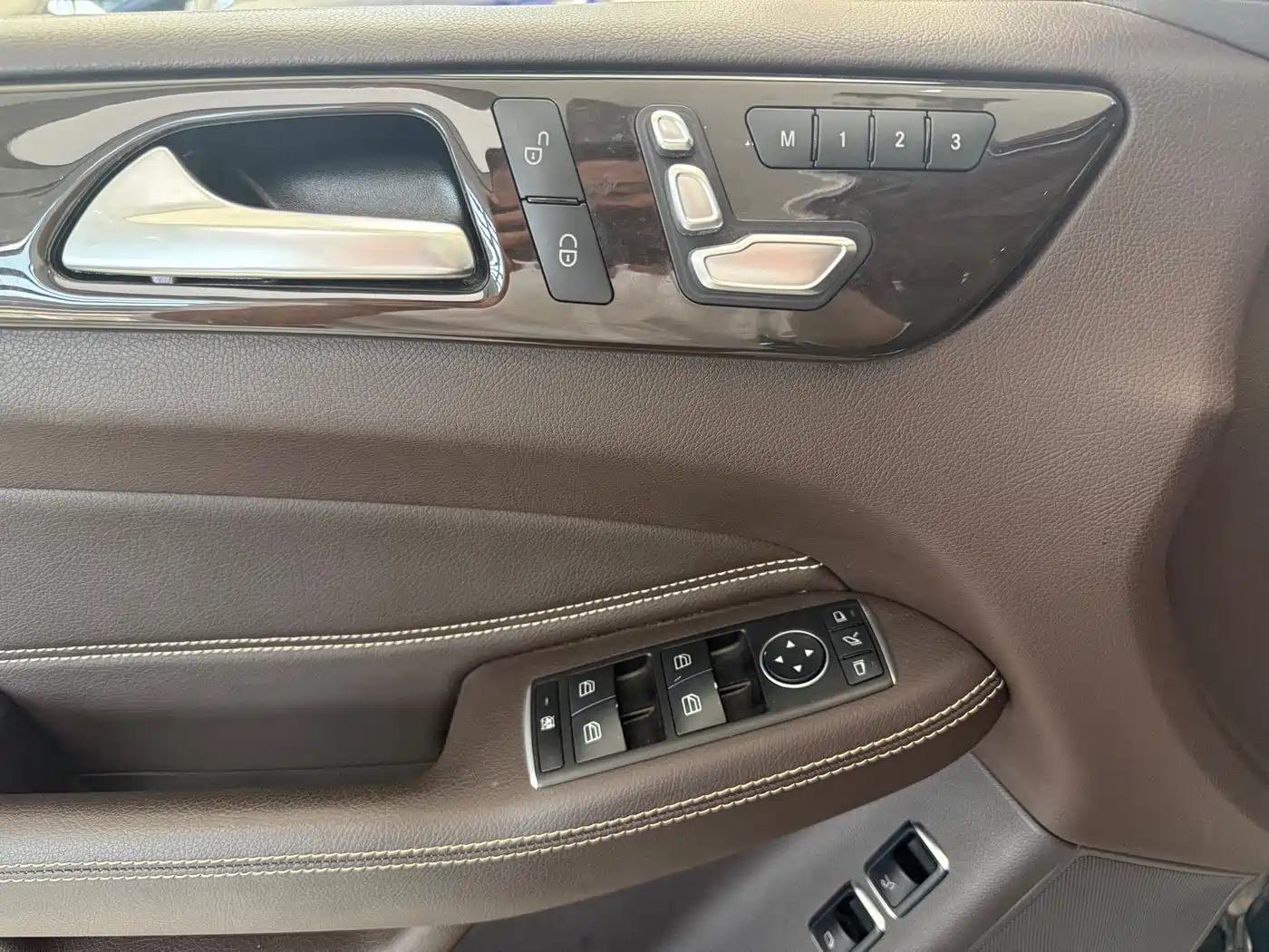 Mercedes-Benz GLS 2018 GLS 400 4MATIC Dynamic фото 5