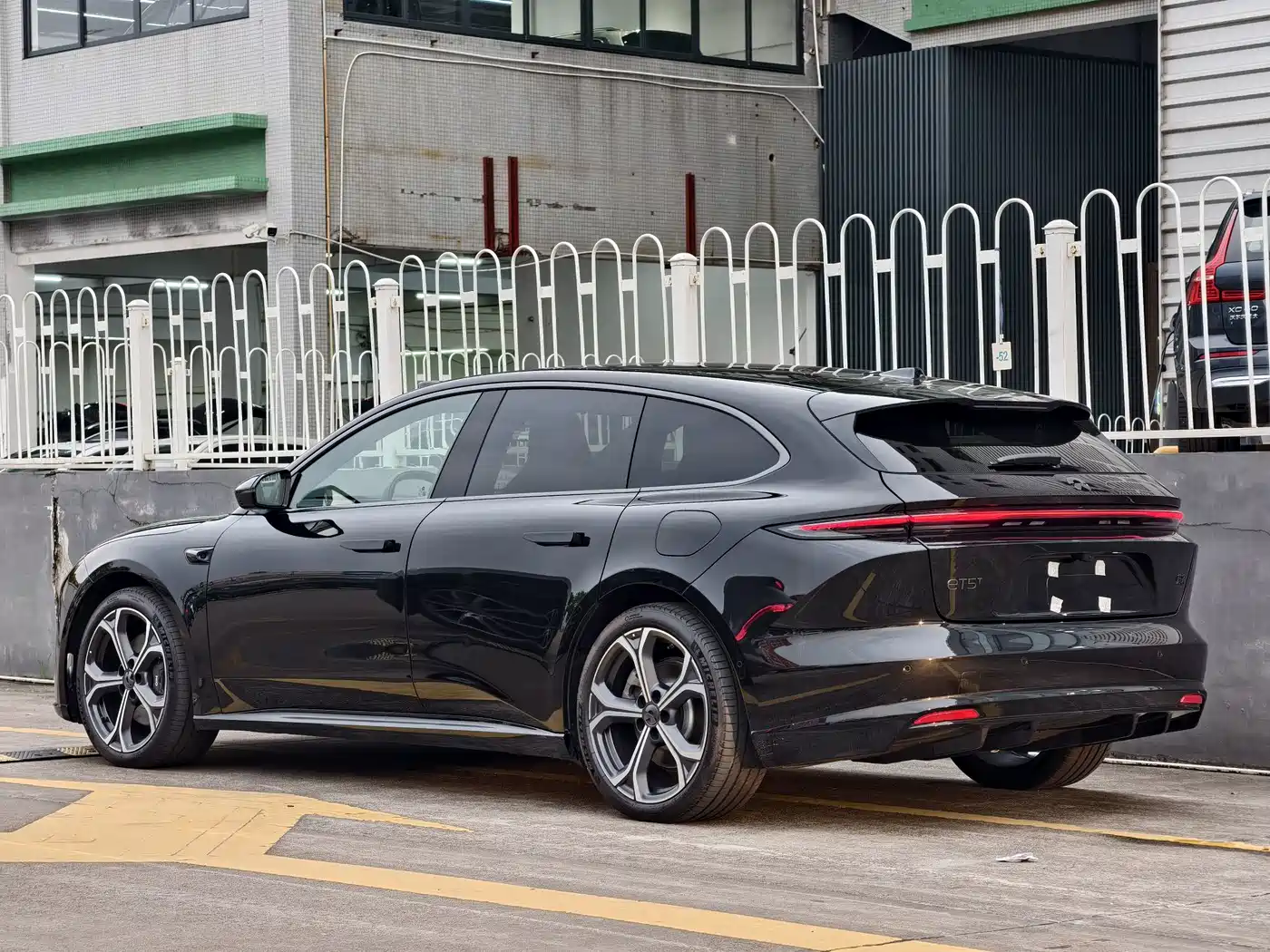 NIO ET5T 2026 2025 75kWh Touring