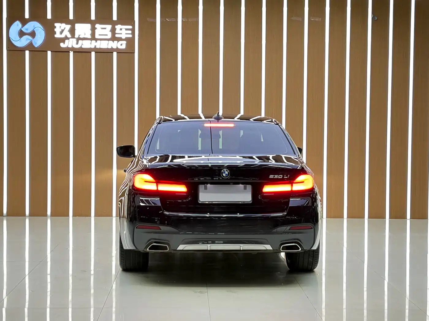 BMW 5 Series 2022 Facelift II 530Li Premium Package M Sport фото 22