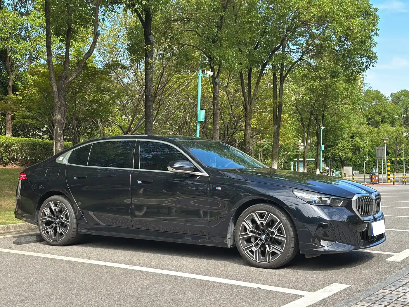 BMW 5 Series 2025 2025 530Li Premium M Sport Package