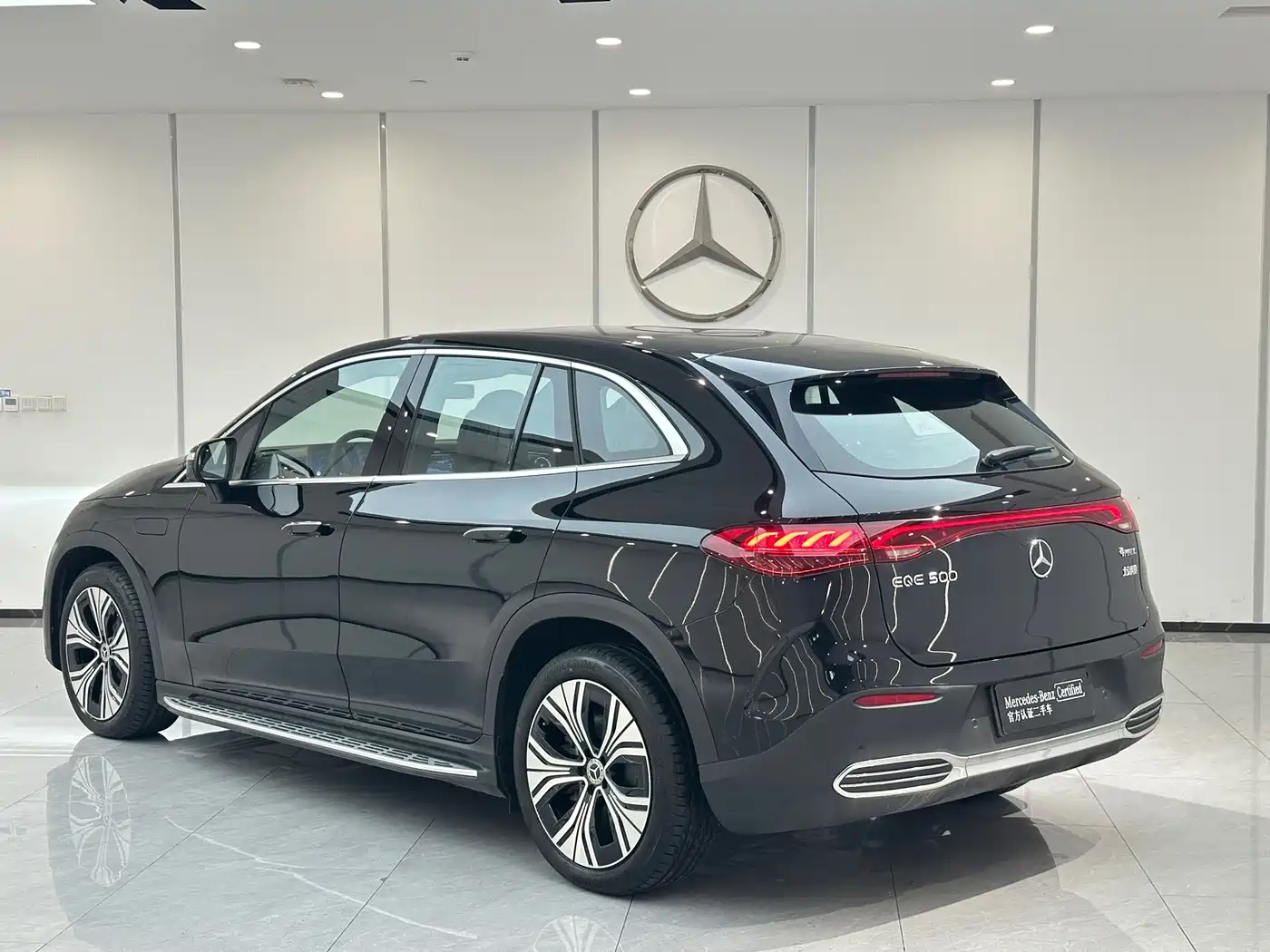 Mercedes-Benz EQE SUV 2025 2024 500 4MATIC Luxury Edition
