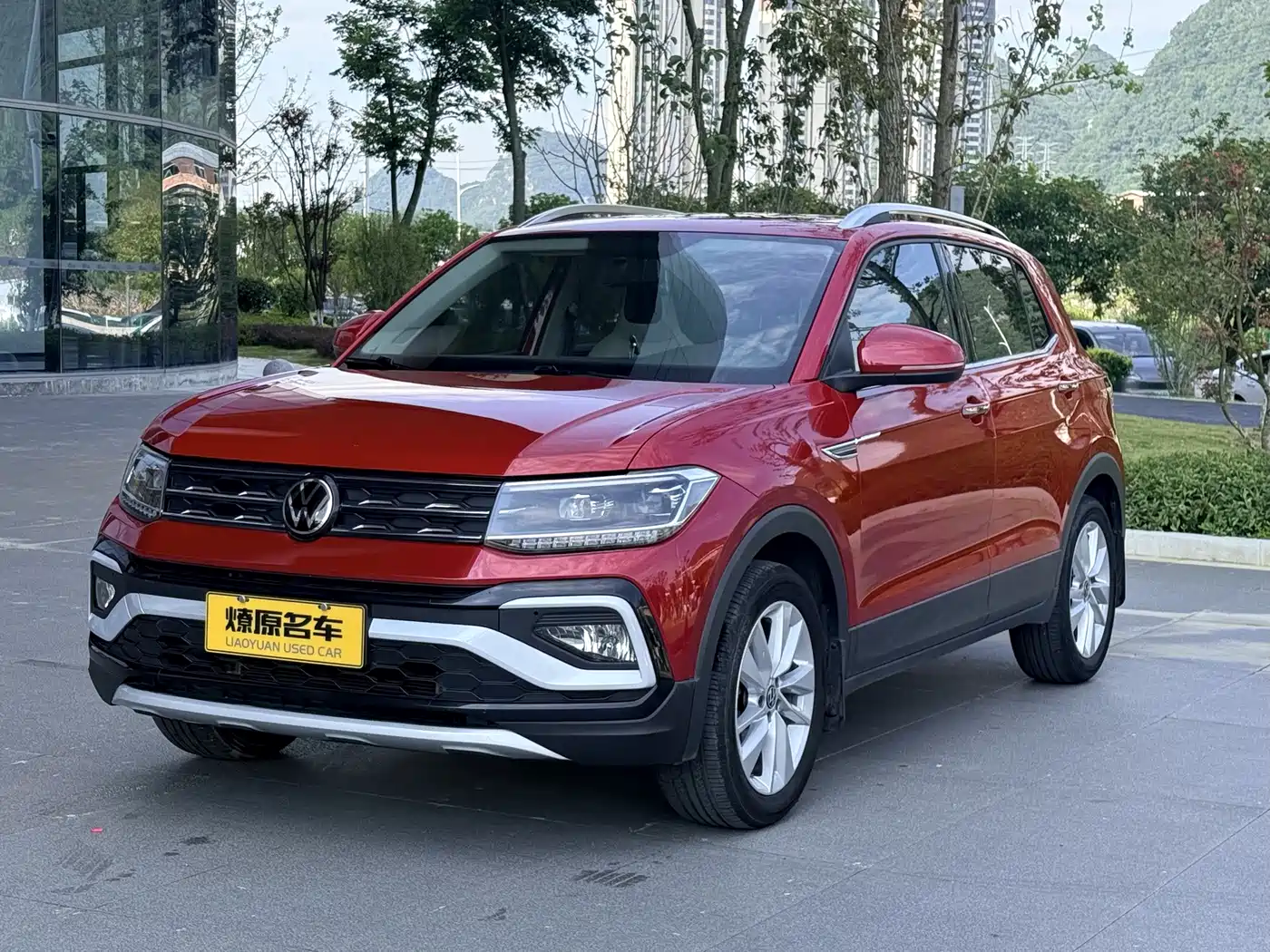 Photo 1 - Volkswagen T-Cross