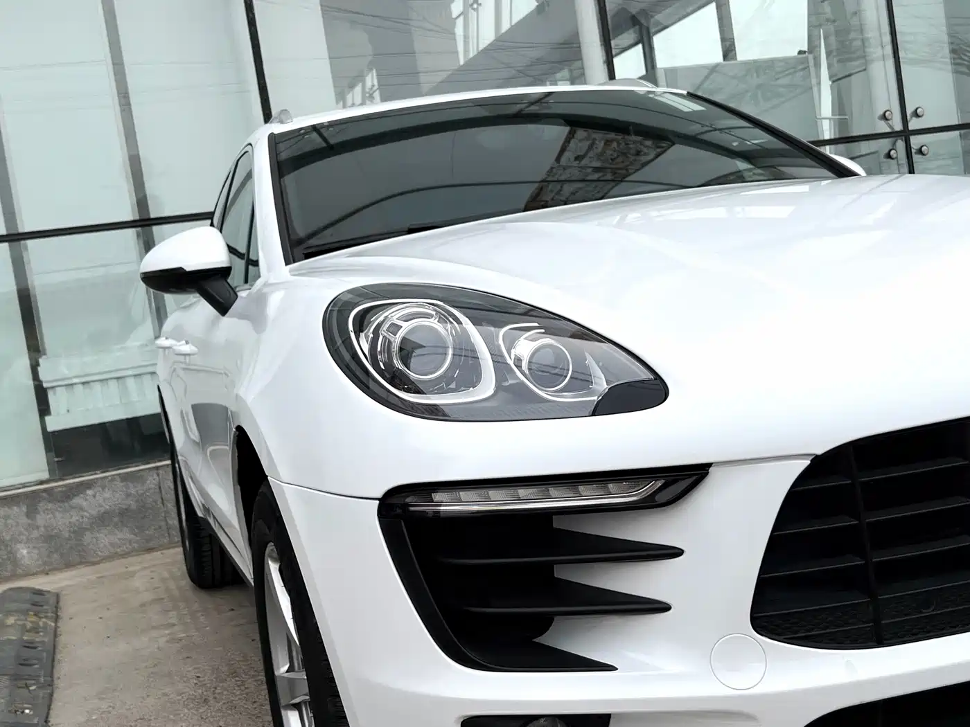 Porsche Macan 2017 Macan 2.0T фото 7