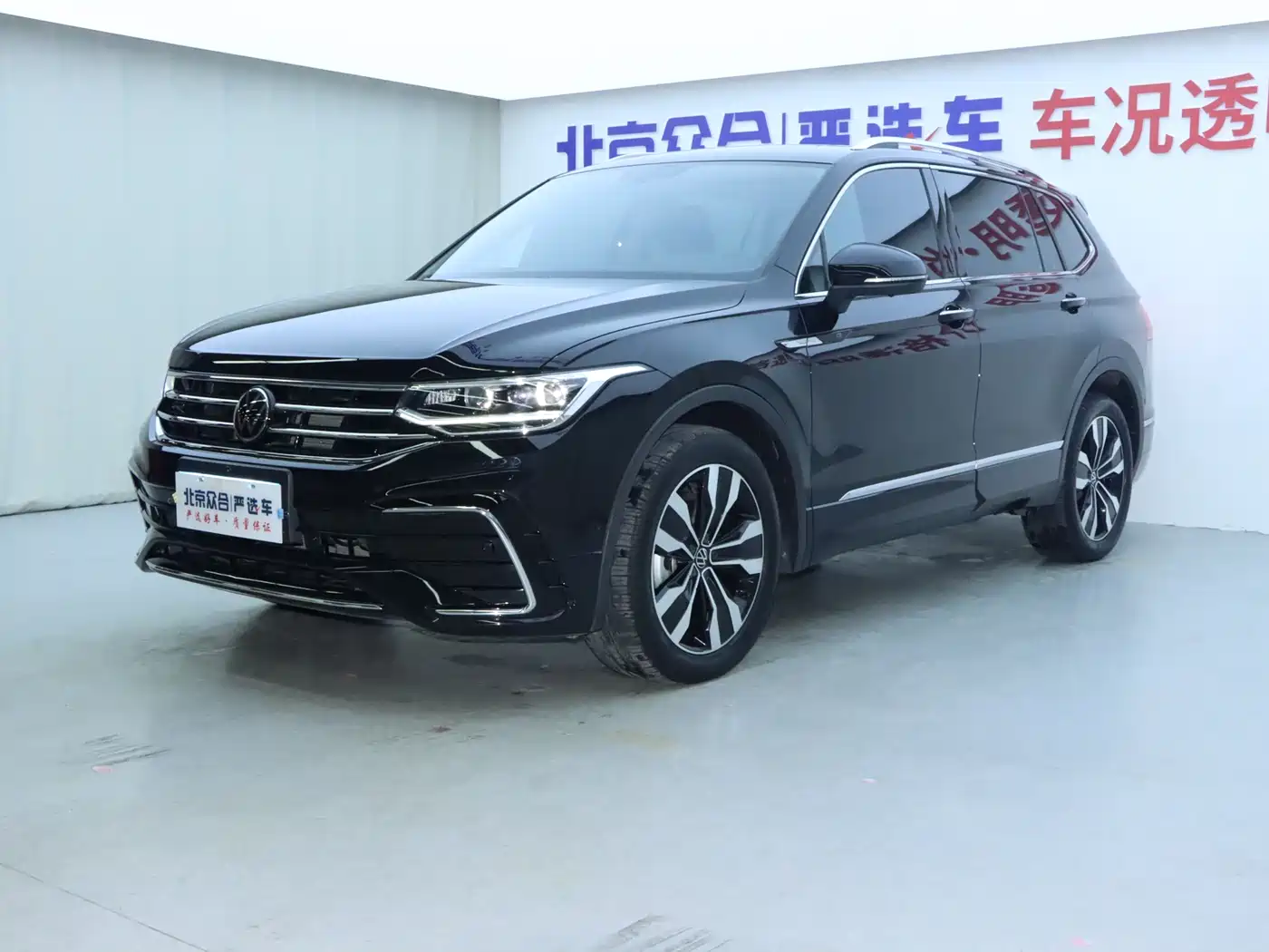 Volkswagen Tiguan L 2023 Facelift 380TSI Auto 4WD R-Line Cross Enjoy Edition 7-Seater