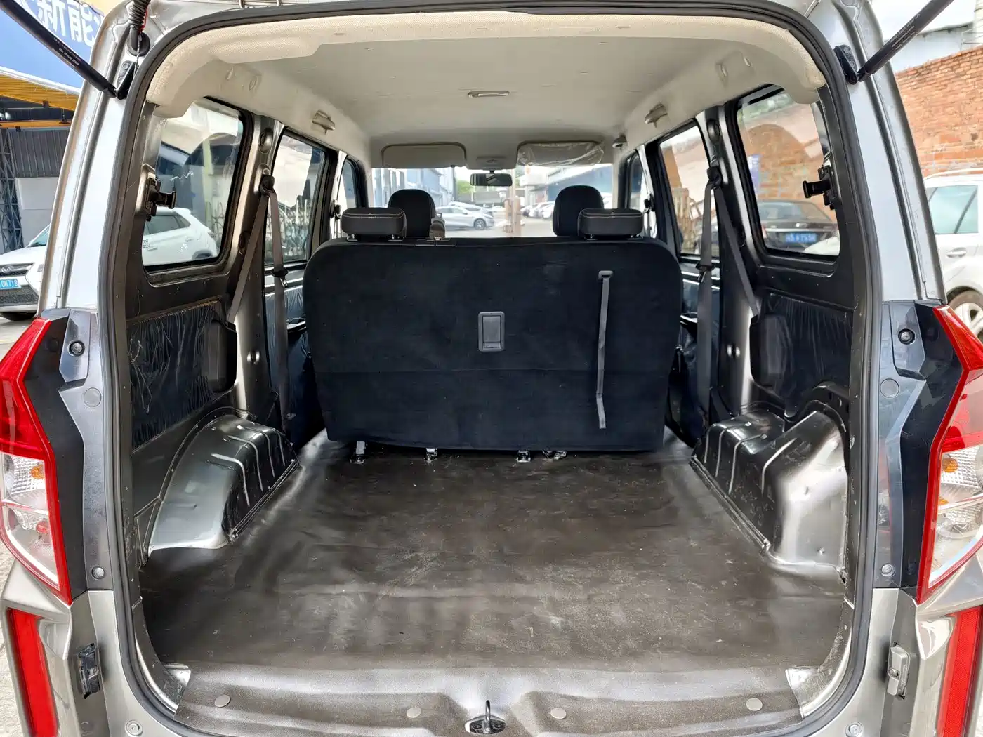 Wuling Motors Wuling Hongguang PLUS 2022 2020 1.5L Manual Standard 5-seater