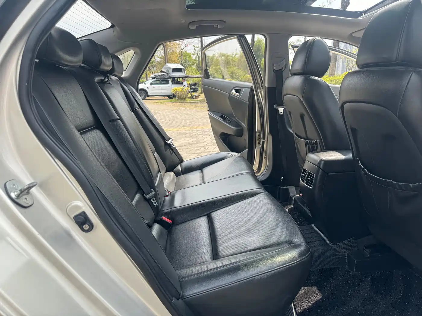 HYUNDAI NAME PICTURE