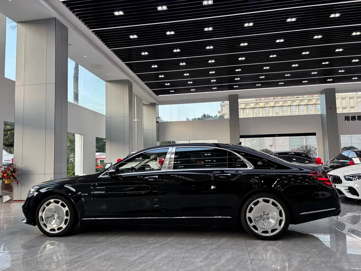 Mercedes-Benz Maybach S-Class 2015 S 600 фото 15