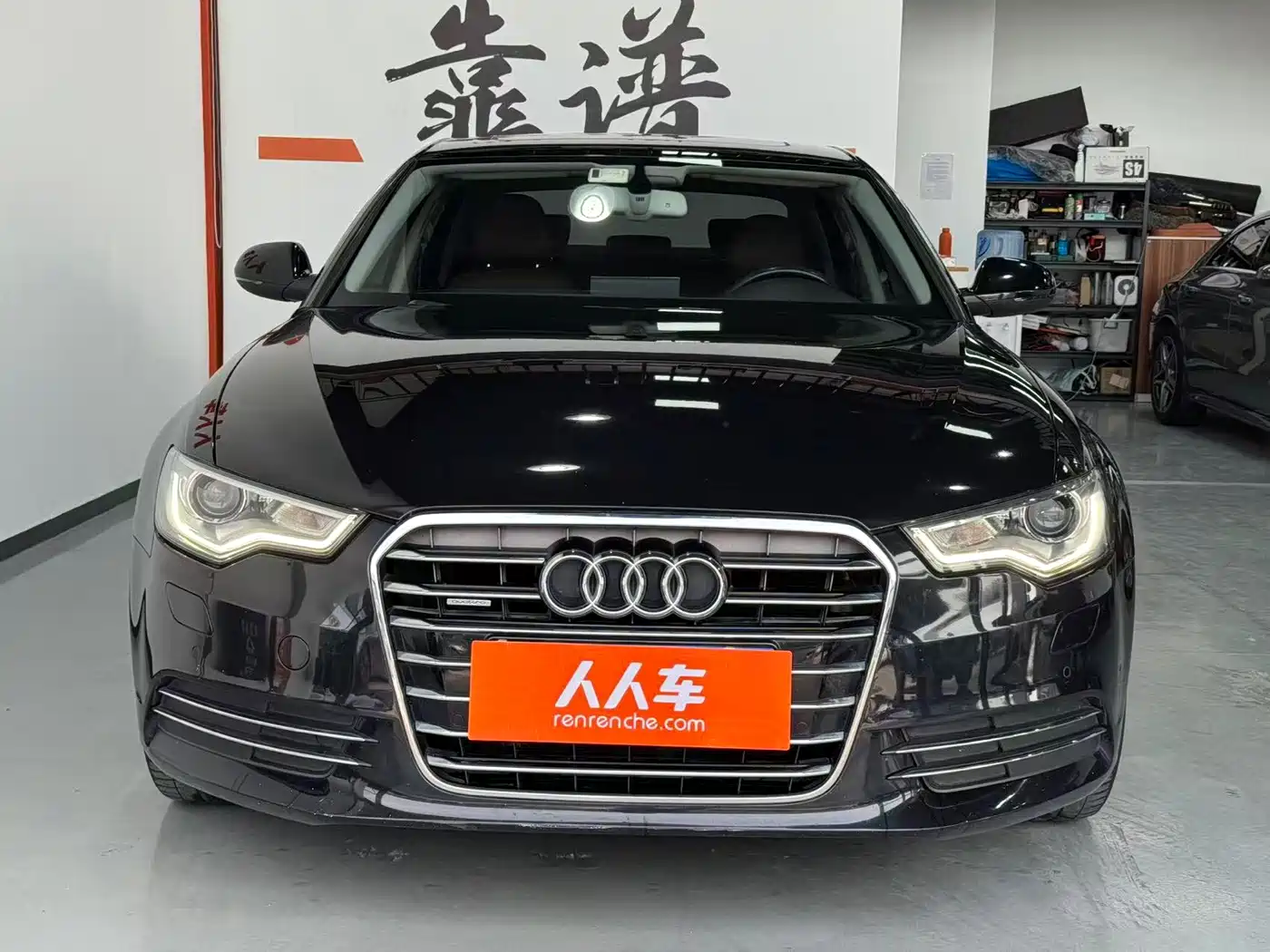 Audi A6L 2015 35 FSI quattro Comfort фото 2