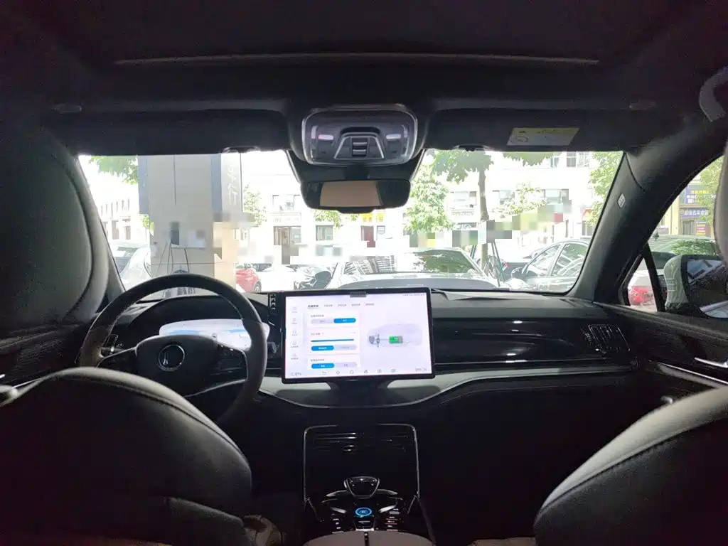 BYD Tang New Energy 2023 Model DM-i Champion Edition 112KM Deluxe фото 8