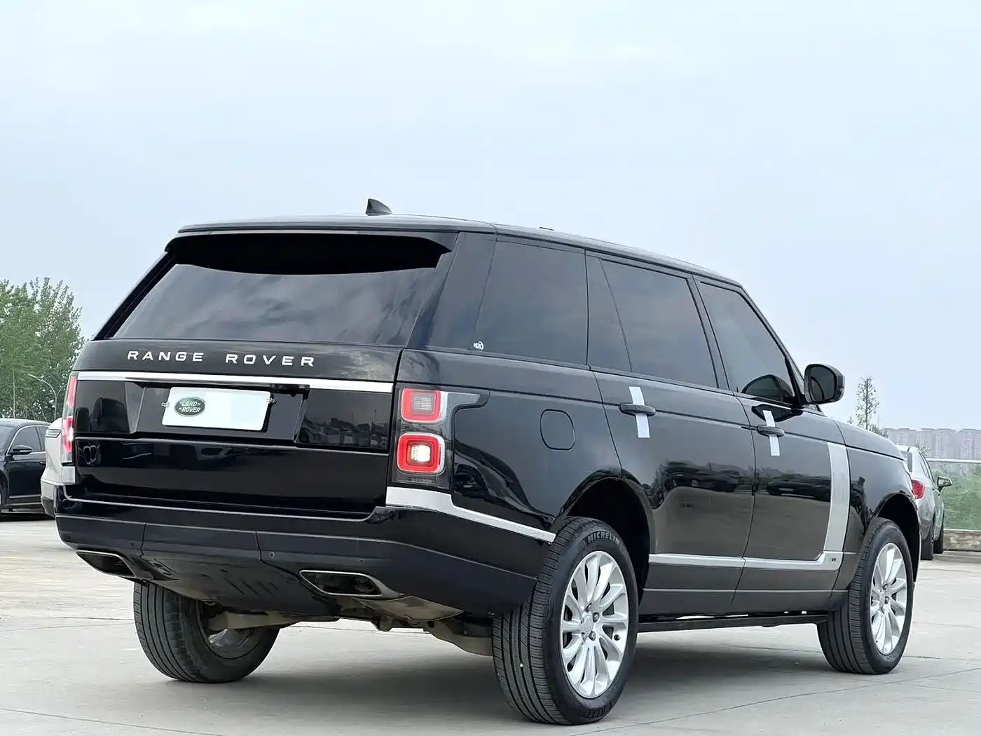 Land Rover Range Rover 2018 3.0 SC V6 Vogue Heritage Extended Edition фото 6