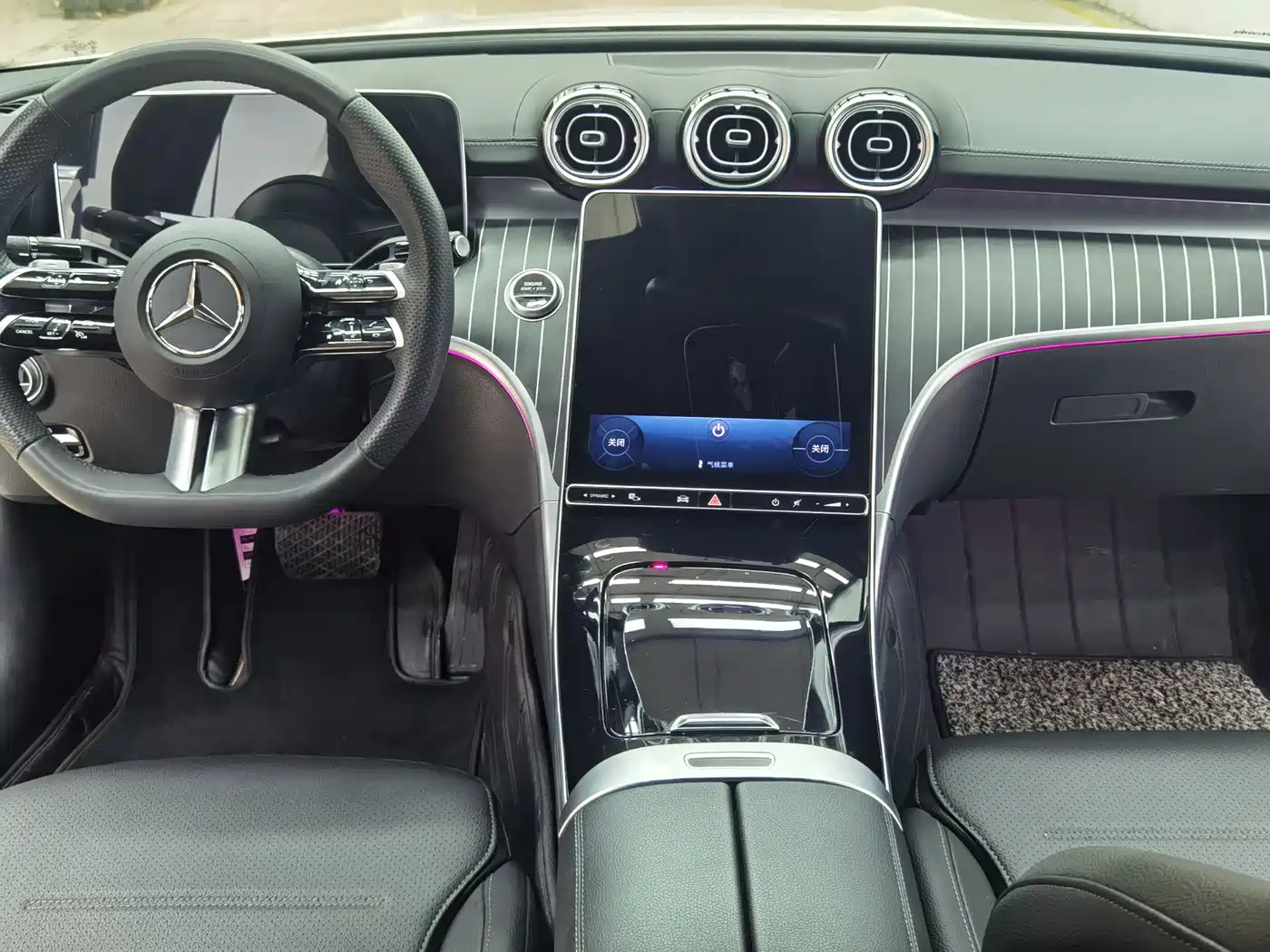 Mercedes-Benz C-Class 2025 C 260 L Sport Edition фото 10