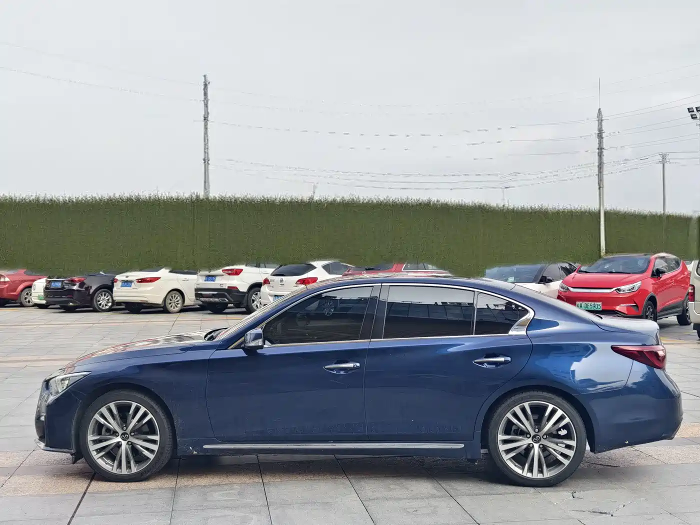 Infiniti Q50L 2022 2.0T Premium Edition фото 7