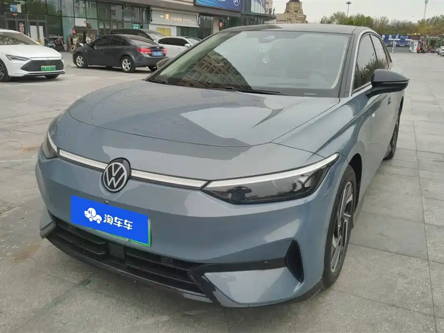 VOLKSWAGEN ID.7 VIZZION