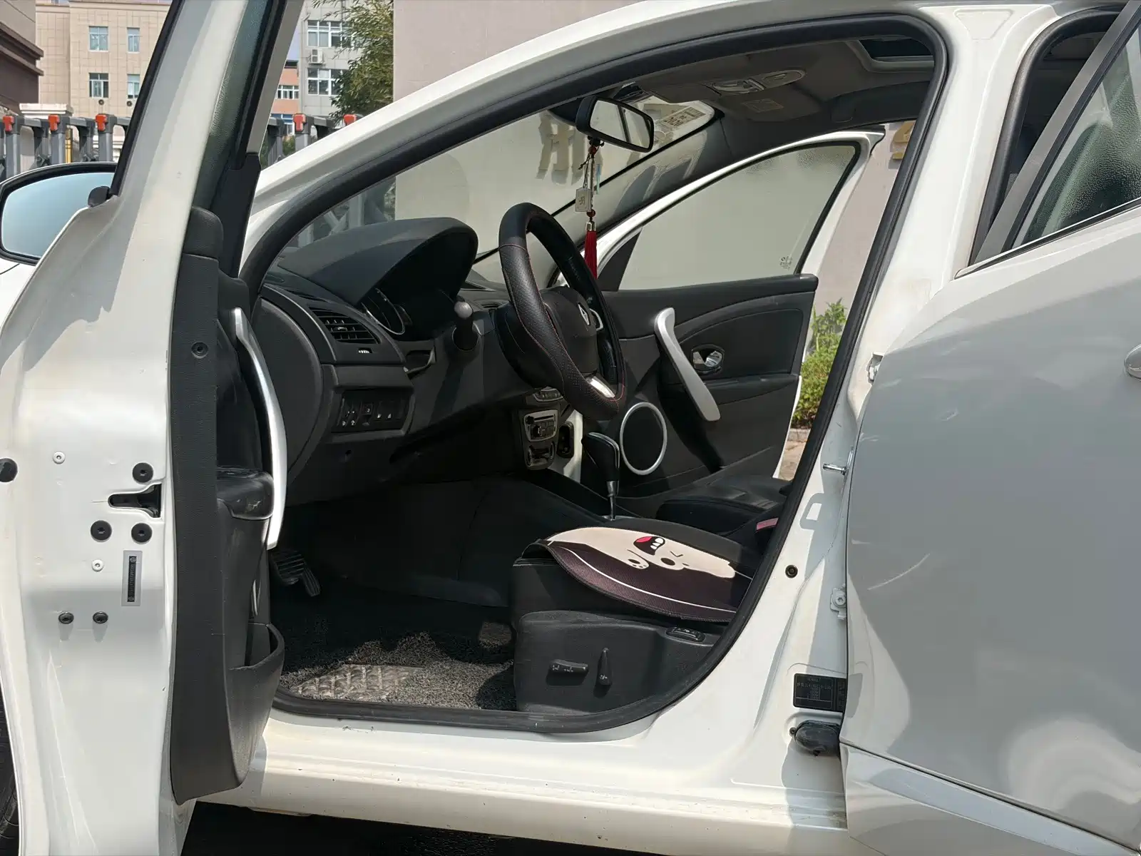 Фото 9 - Renault Fluence