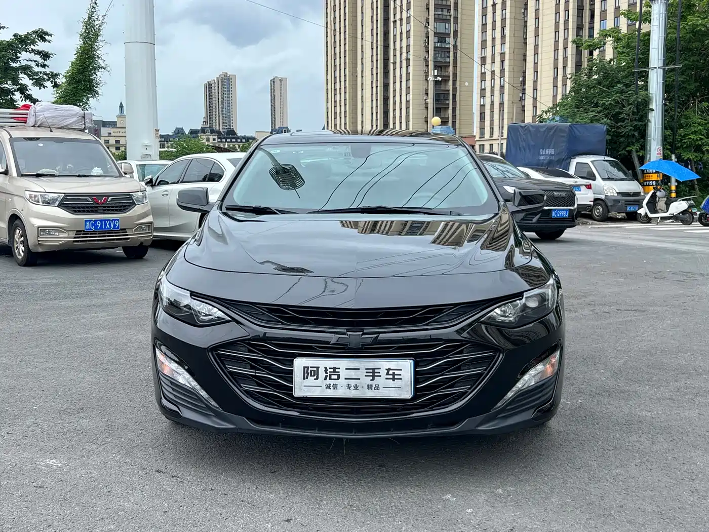 Фото 2 - Chevrolet Malibu XL