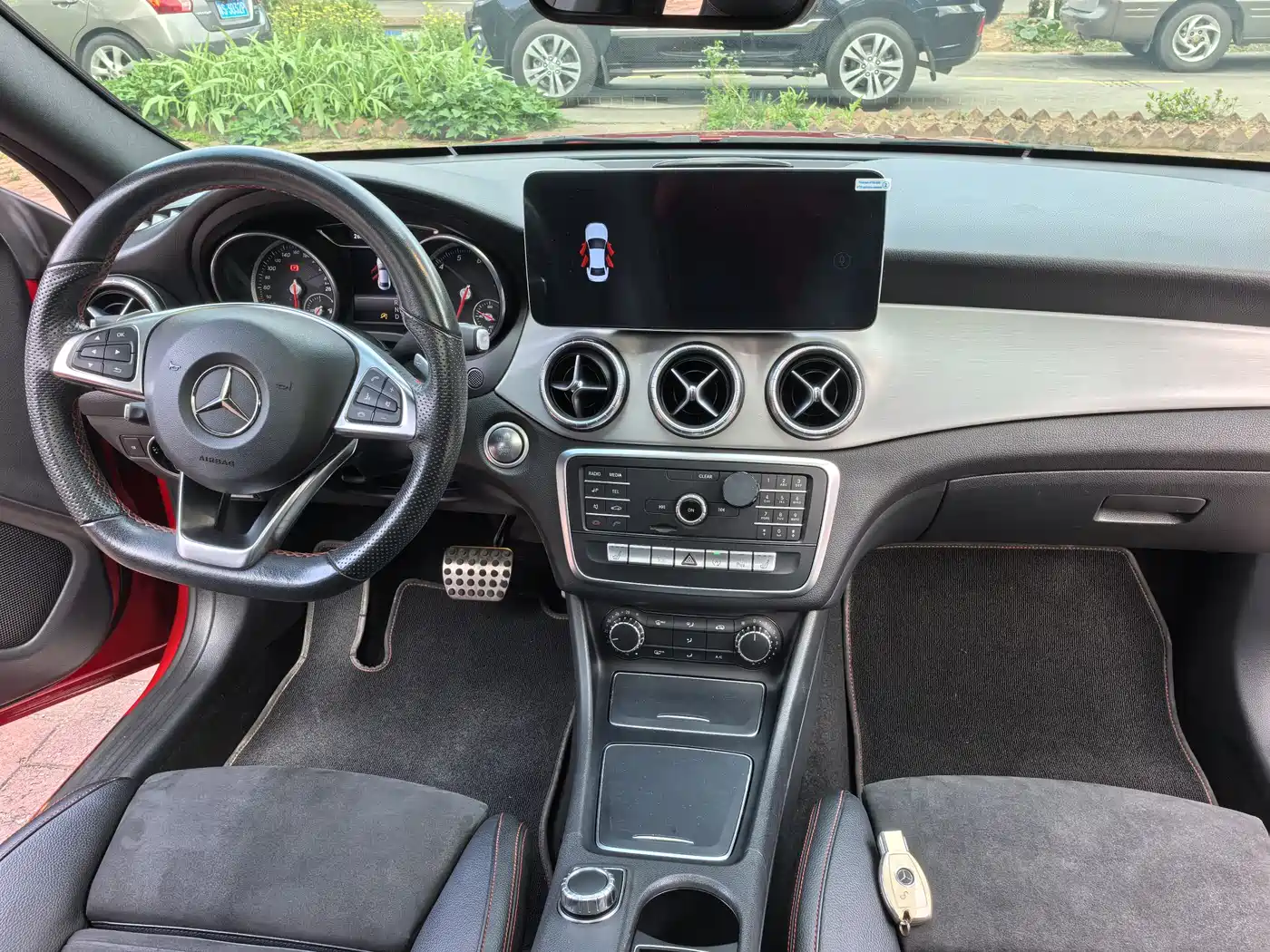 Mercedes-Benz CLA (Import) 2019 CLA 220 4MATIC фото 5