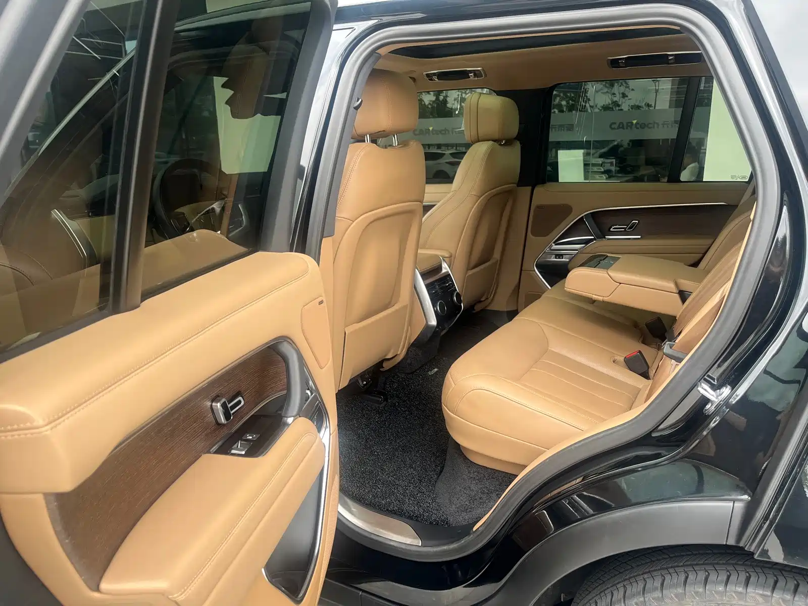 Фото 8 - Land Rover Range Rover