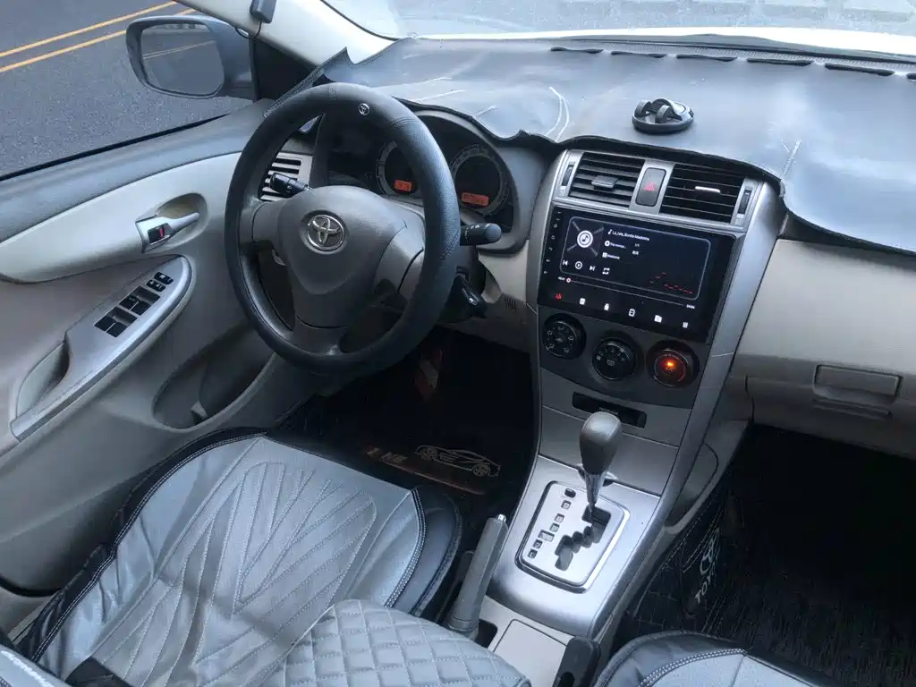 صورة 9 - Toyota Corolla