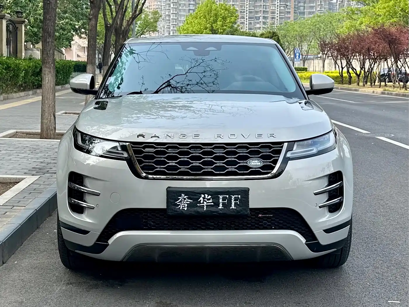 LAND ROVER RANGE ROVER AURORA