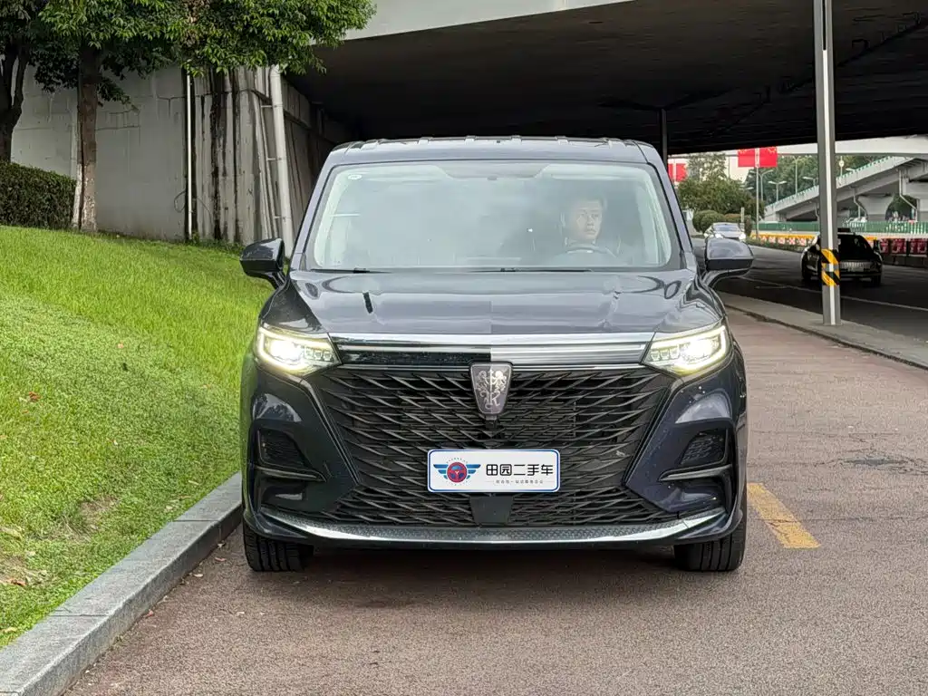 Roewe iMAX8 2023 2022 400TGI Flagship